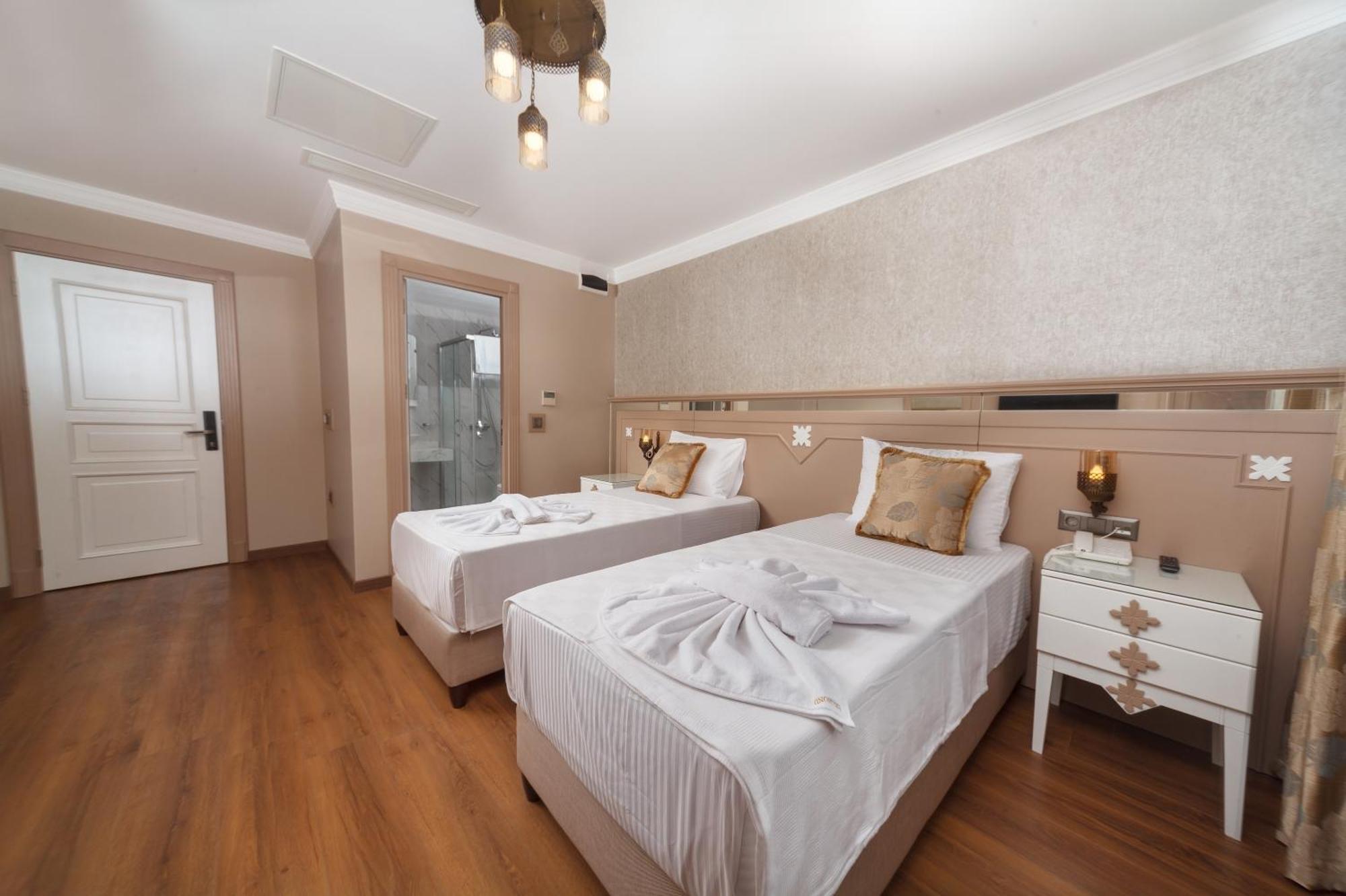 Belmond Hotel Istanbul Exterior photo